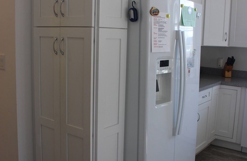 Normandy Beach House | Family-Friendly Beach Cottage, sleeps 10!
