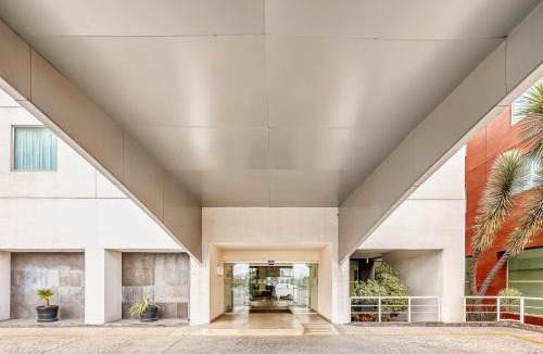 San Luis Potosi Hotel | Fiesta Inn Express San Luis Potosí Oriente