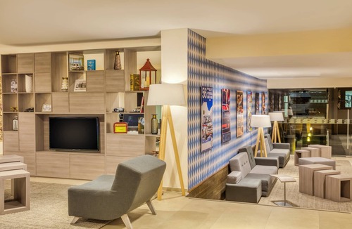 San Luis Potosi Hotel | Fiesta Inn Express San Luis Potosí Oriente