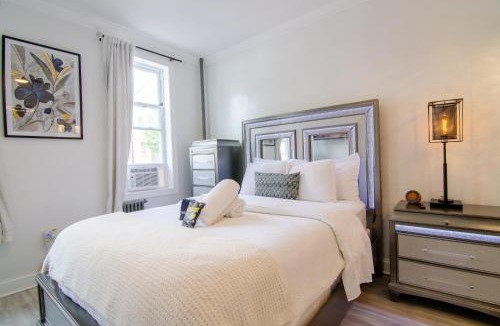 Union City Apartment | Fireflies In NYC, Cozy, Private & New