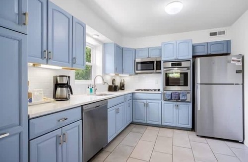 Forest Glen House | Forest Glen Silver Spring Gem - Parking