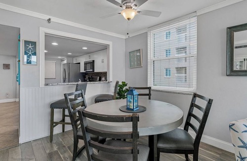 Indian Shores Condo | FREE PLUMLEE VACATION RENTAL PERKS INCLUDED! Quiet Waters F1 – INTRACOASTAL