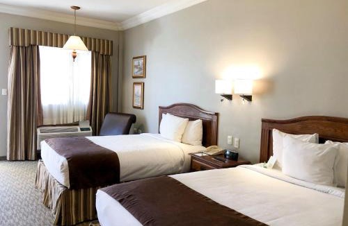 Torreon Hotel | Fresno Galerias