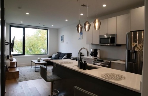 Park View Apartment | Furnished Apartment in DC