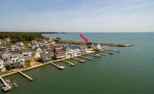 Captain's Cove House | Gallops Point