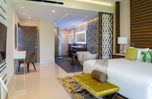 Punta Sam Resort | Garza Blanca Resort & Spa - LUXURIOUS 3 BDRM Penthouse Loft, & Private Jacuzzi