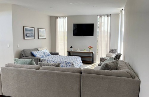 Rosarito House | Gated community 5 bedrooms 5 bath