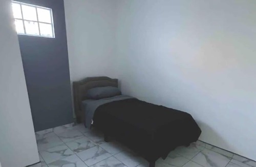 Mexicali Apartment | Gated parking / Villas de Ruby