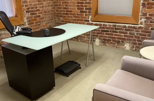 Burleith - Hillandale Apartment | Georgetown Upper fun loft with exposed bricks