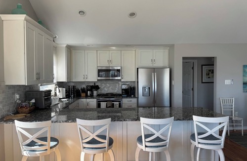 Ship Bottom House | Gorgeous Oceanblock House with Heated Pool steps from beach: 4 Bedroom/2.5 Bath