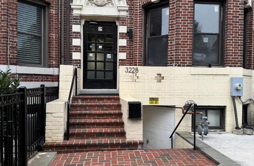 Columbia Heights Apartment | Gorgeous Refurbished 1Bdrm and 1Den Home