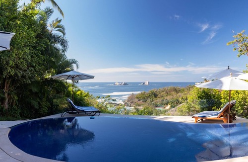 Ixtapa Villa | Gorgeous views in a safe natural setting