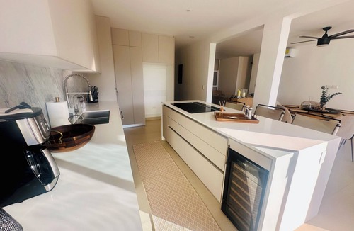 Campeche Apartment | Grand Suite Style Vacation Apartment With Pool and Lake View