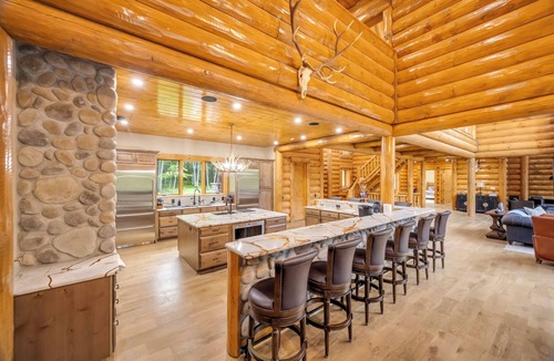 Lake Harmony House | Grand Lodge by PMR, 10BR Private Estate, Indoor Pool, Elevator, Sleeps 28