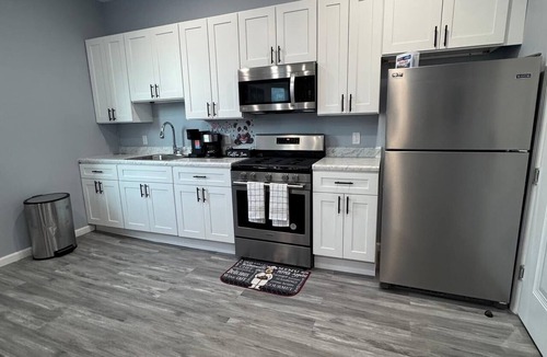 Ampere Apartment | Grand Superior 1BR Penthouse near Newark Airport