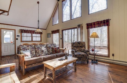 Lake Harmony Estates House | Grateful Escape by AvantStay