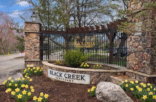 Vernon Condo | Ground‑Level 3BR in Black Creek Sanctuary Across from Mountain Creek #07-11