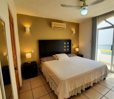 Ixtapa Apartment | Hacienda Real Suits Ixtapa