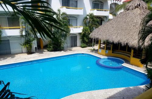 Ixtapa Apartment | Hacienda Real Suits Ixtapa