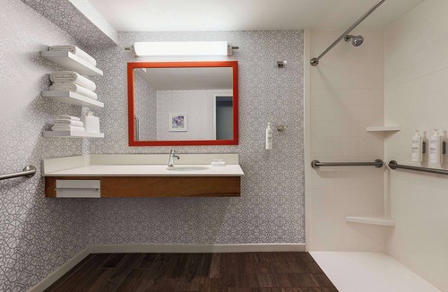 Charlottesville Hotel | Hampton Inn Charlottesville