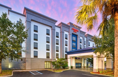 Tropic Hotel | Hampton Inn Melbourne-Viera