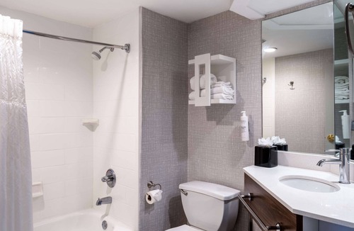 Peachtree Corners Hotel | Hampton Inn Peachtree Corners Norcross
