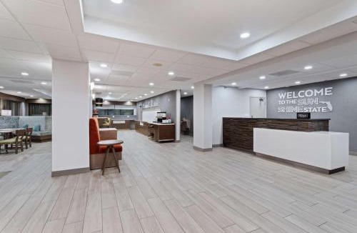 Perry Hotel | Hampton Inn Perry