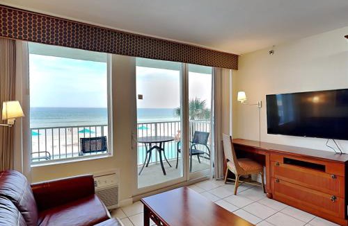 Lenox Park Apartment | Harbour Beach Resort 203