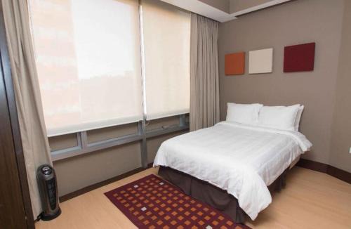 Lomas de Santa Fe Apartment | Hausuites