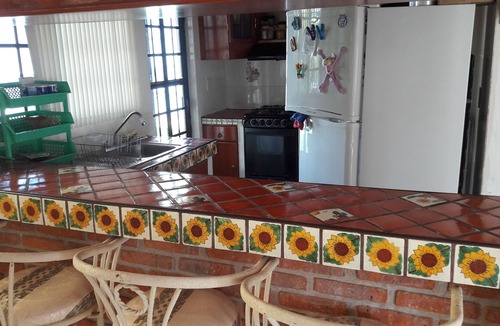 Cajititlan House | HERMOSA CASA DE CAMPO EN FRACCIONAMIENTO LA NORIA DE TRES REYES AMPLIA