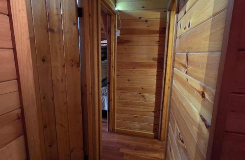 Roaring Branch House | Highlands Hideaway - Secluded 4BR Forest Gem