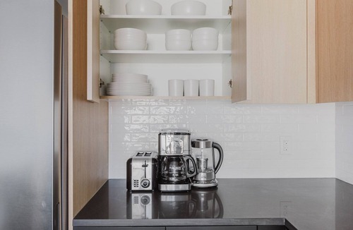 Jersey City Apartment | Hip Jersey City 1BR w/Game Room, Lounge, Gym & W/D, by Blueground