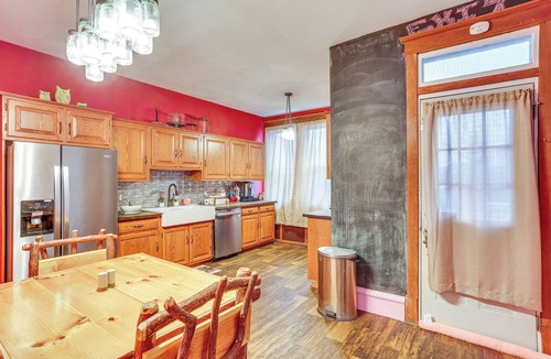 Reading Cottage | Historic Home w/Yard in the Heart of Reading!