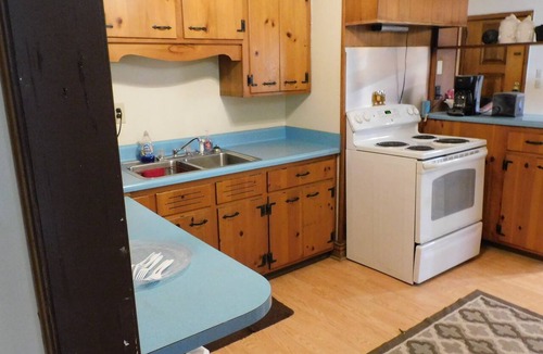 Matewan Cabin | Historic Matewan House Lodging