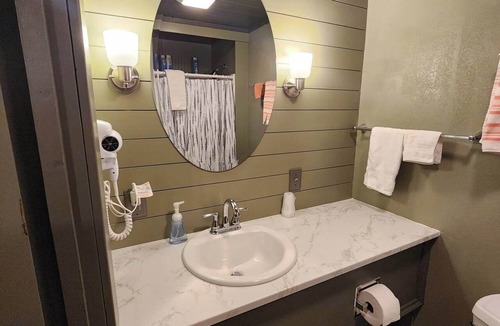 Matewan Cabin | Historic Matewan House Lodging