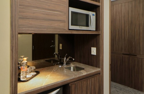 San Pedro Garza Garcia Hotel | Holiday Inn Express & Suites Monterrey Valle by IHG