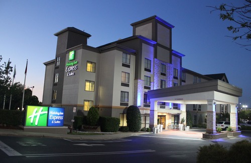 Concord Hotel | Holiday Inn Express Hotel & Suites Charlotte-Concord I-85, an IHG Hotel