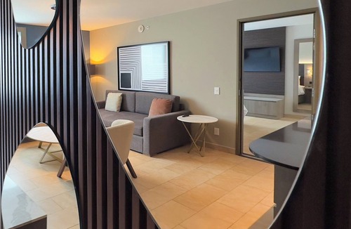 Zona Industrial Hotel | Holiday Inn Express Mérida by IHG