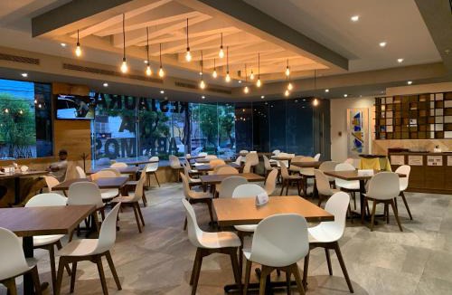 Downtown Mexico City Hotel | Holiday Inn Express - Mexico Basilica by IHG