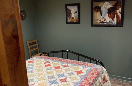 Mount Airy House | Holly Hill Farm House, Only 6 Miles from Downtown Mount Airy, NC, Sleeps 4