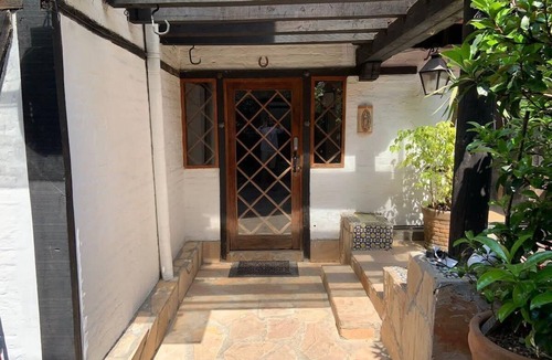 Agua Fria Apartment | Hostal el Palomar: For couples in Valle de Bravo