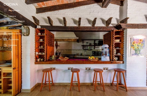 Agua Fria Apartment | Hostel El Palomar: Room in Valle de Bravo