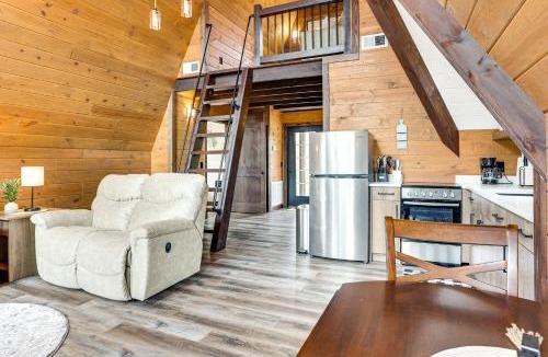 Idlewild House | Hot Tub, Fire Pit, On-Site Pond: Cozy Kenton Cabin