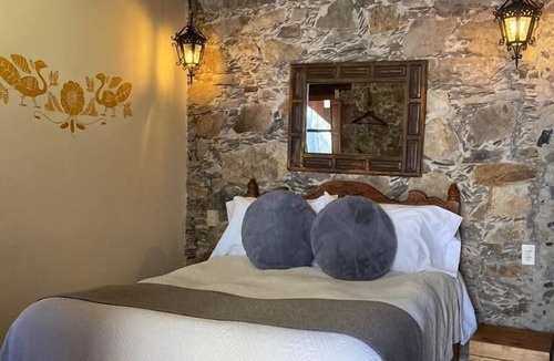 Real de Catorce Hotel | Hotel Amor y Paz