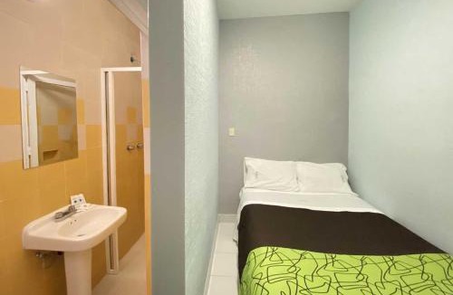 Cuauhtemoc Hotel | HOTEL GRAN VIA CENTRAL