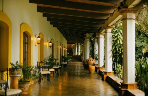 San Felipe del Agua Hotel | Hotel Hacienda Los Laureles