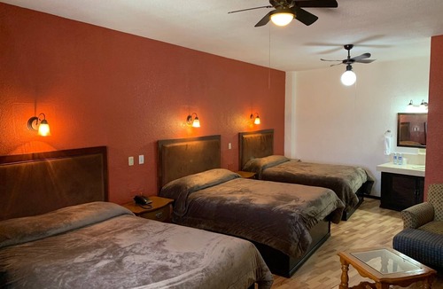 Hidalgo del Parral Hotel | Hotel Los Arcos