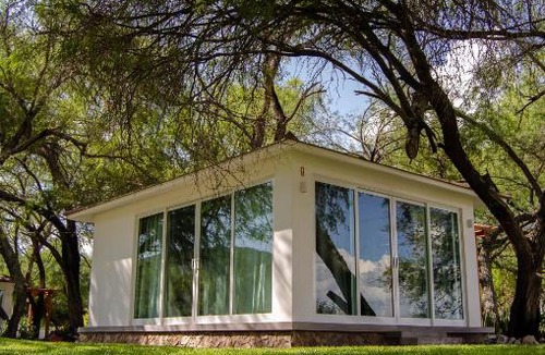 La Huasteca Hotel | Hotel Los Lirios