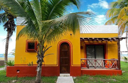 Celestun Hotel | Hotel Manglares Cabaña Pelicano