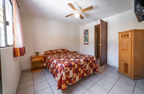La Cruz Hotel | Hotel Meson de Isabel